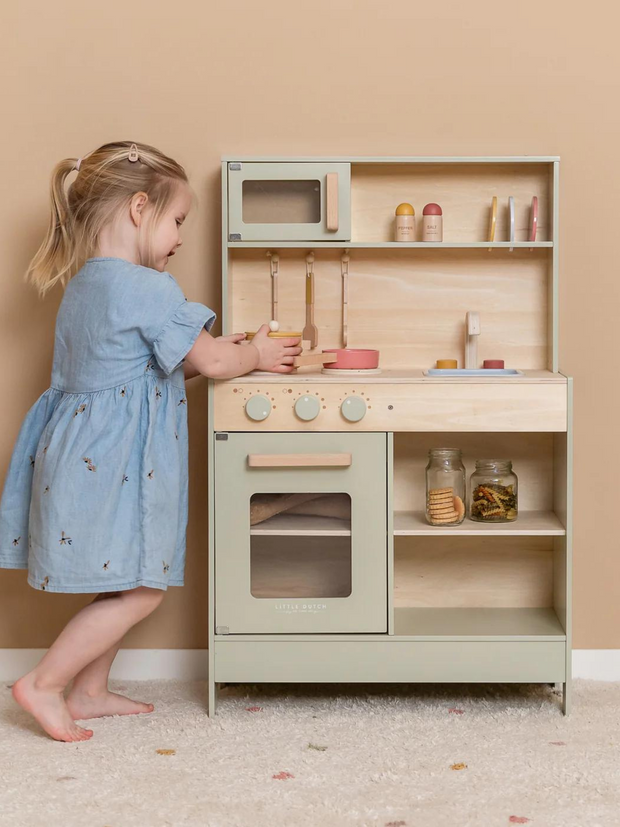 Little Dutch Play Kitchen