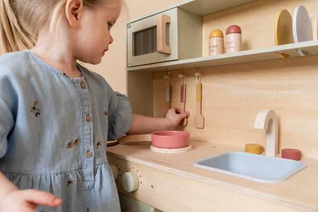 Little Dutch Play Kitchen