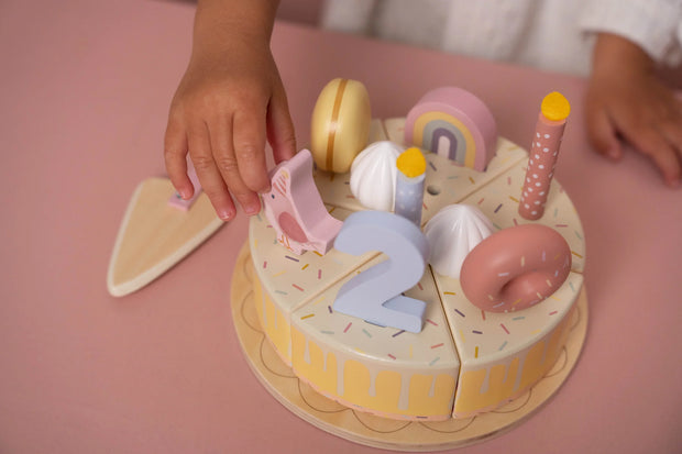 Little Dutch Wooden Birthday Cake - Pinks